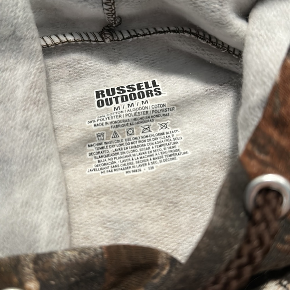 Not a public figure sweatshirt - Picture 3 of 4